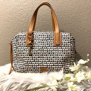 Sophisticated Fossil Purse💕